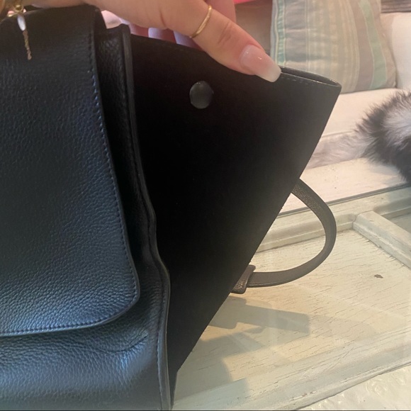 Céline Trapeze Shoulder Bag | Medium - Picture 10 of 11